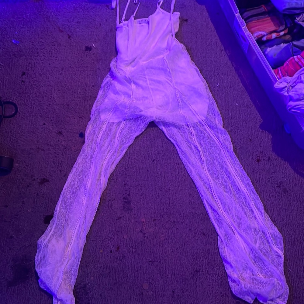 White laced romper